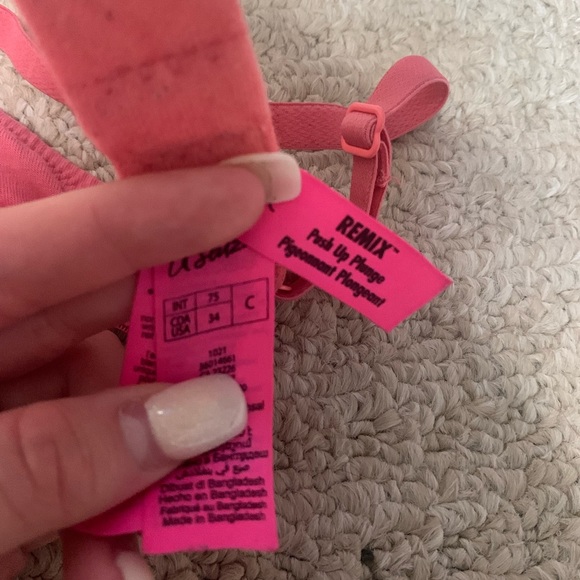 4 La Senza Bras (Dm directly if only interested in 1) - Picture 7 of 9